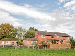 Exterior - Meadowfields, Cleobury Mortimer (Kidderminster)