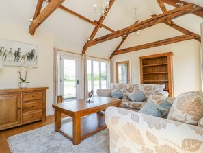 Interior - Golden Valley Barn, Oldbury-On-Severn (Bristol)