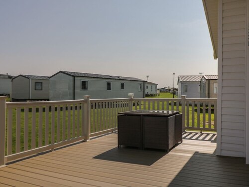 Daisy Lodge Retreat in Cayton