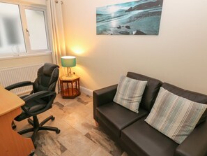 Living area - Llygad Yr Haul (Sun), Burry Port (Burry Port)