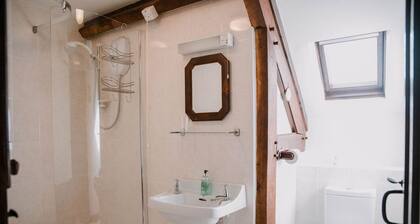 Stargazer's Loft, Hay-On-Wye