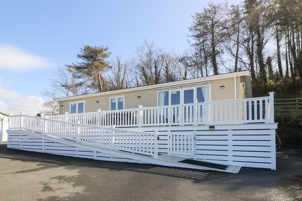 McAuliffe Lodge