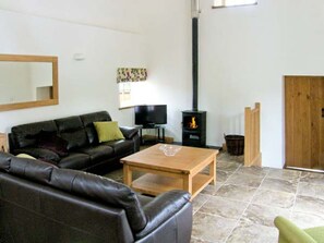 Living area - Nant Yr Hendre: Stunning Views (Ruthin)