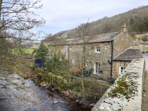 Property grounds - Brig End, Langthwaite (Richmond)