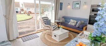 Little Beach in Seaview, 2 bed