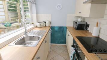 Dishwasher, high chair