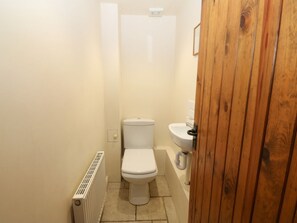 Shower - Tyn Llwyn, Eisingrug (Talsarnau)