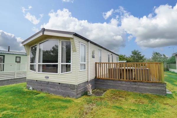 Beach Retreat E19 Dyffryn Seaside Estate
