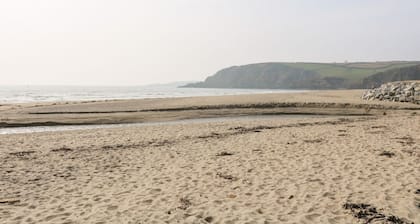 Vi’s Valley View, Pentewan
