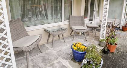 3 Riverside Bungalows, Llanbedr