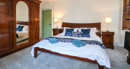 Cotton Mill Cottage in Cuckney