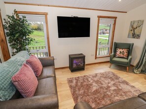 Living area - Oak Lodge, Abbots Bromley (Rugeley)