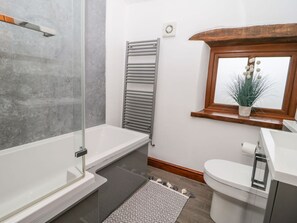Shower - Siabod View, Betws-Y-Coed (Llanrwst)