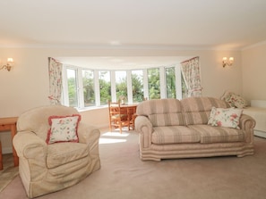 Living area - Rhode Acres, Hazelbury Bryan (Sturminster Newton)