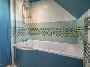 Shower - Willow Cottage: A Cozy Escape (Rye)