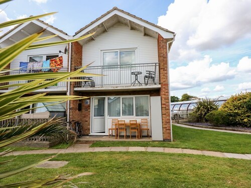 63 The Waterside Holiday Park.
