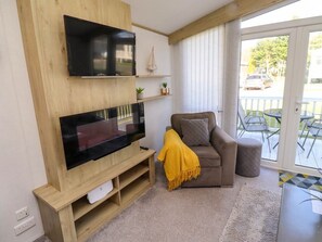 Living area - 10 Woodlands Way, Longframlington (Morpeth)