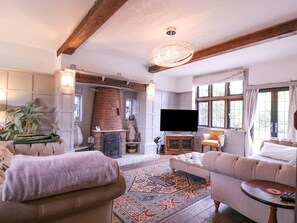 Fireplace - Home by the Sea Clacton-on-Sea (Clacton-on-Sea)