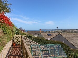Property grounds - House of Emma, Paignton (Paignton)