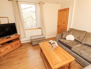 Living area - Charming Sun House Retreat in Allonby (Maryport)