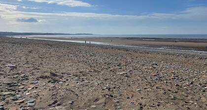 Charming Sun House Retreat in Allonby