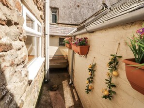 Exterior detail - Charming Sun House Retreat in Allonby (Maryport)
