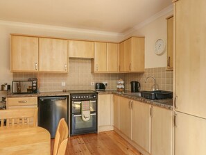 Private kitchen - Discover Feagour in Scenic Laggan (Newtonmore)