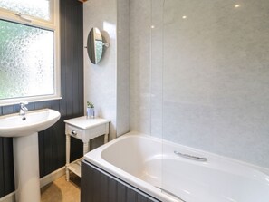 Shower - Kouloura, Southerness (Dumfries)