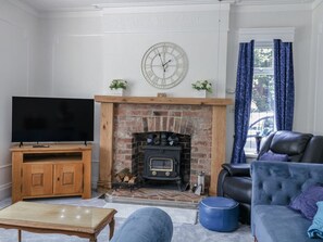 Fireplace - Bentfield House, Whiston (Rotherham)