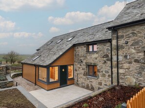 Exterior - Y Stabl, Cerrigydrudion (Corwen)