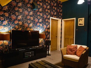 Interior - Lonsdale Villa, Penrith (Penrith)