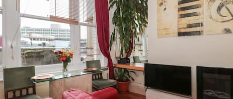 リビング エリア