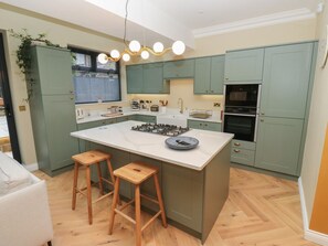 Dishwasher, high chair - Fairfield House, Almondbury (Almondbury)