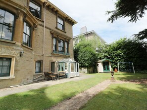 Exterior - Garden View, Malvern (Malvern)
