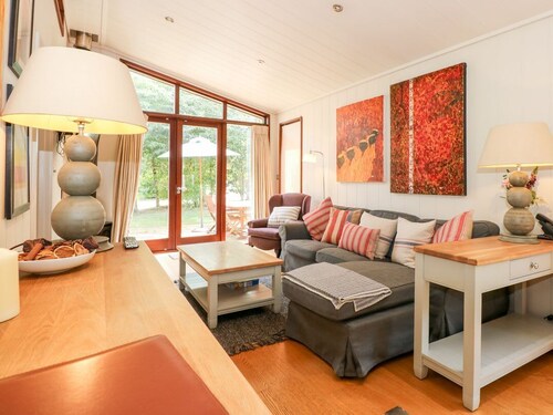 SEATON, woodburner, dog-friendly, Exton