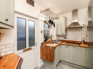 Private kitchen - 1 Nottingham Road, Southwell (Southwell)