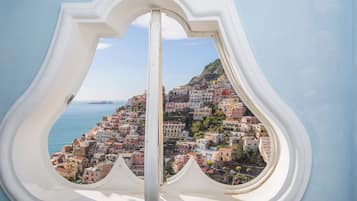 Luksushuoneisto, 2 makuuhuonetta, merinäköala