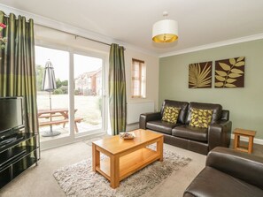 Living area - LADYBIRD, WiFi, lakeside, Bridgwater (Bridgwater)