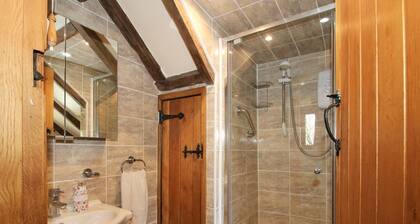 White Cottage, Cleobury Mortimer