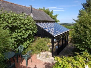 Outdoor dining - Forestoke Linhay, Ashburton (Holne)