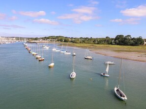 Marina - Cape 11: A Coastal Retreat (Yarmouth)