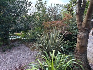 Property grounds - Mallison Cottage, Ashton-Under-Lyne (Ashton-under-Lyne)