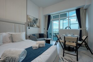 Interior - PVH - Opalz By Danube - Studio with Pool (Dubai)