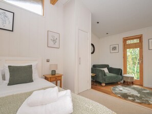 Room - 2 Streamside, Lanreath (Looe)