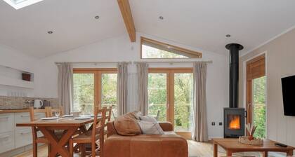 2 Streamside, Lanreath