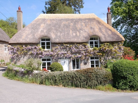 Exterior. Thorn Cottage, Chagford