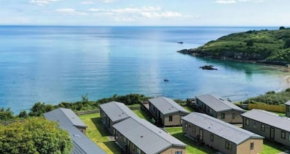 T/B Lodge 63 at Riviera Bay Retreat