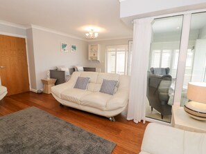 Living area - Haul a Gwynt, Trearddur Bay (Holyhead)
