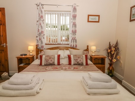 WLAN. Little Argham Cottage, Rudston
