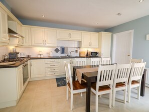 Dishwasher, high chair